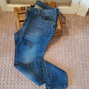 Celebrity Pink skinny jeans